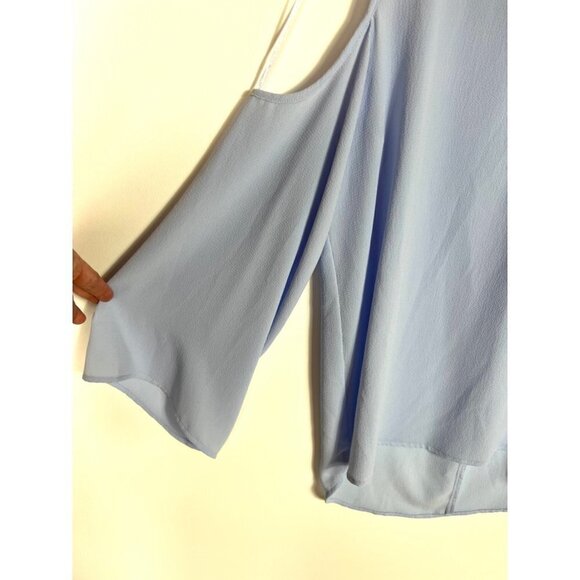 Vince camuto open shoulder top - Picture 4 of 9